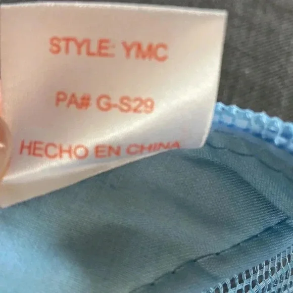 🎉HOST PICK ! Roxy|  Trucker Hat - Picture 6 of 6